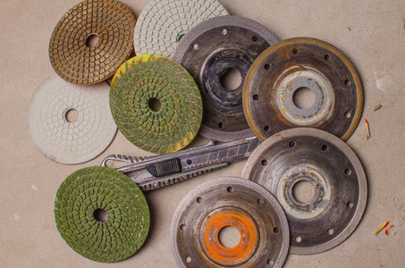 切割抛光专门收集钻石切割刀片.用于抛光,研磨的圆盘.
