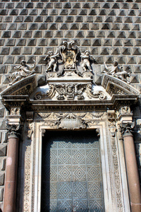 文艺复兴 那不勒斯 目标 大门 教堂 龙门起重机 救济 历史的