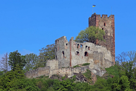 小山 历史 天空 古老的 堡垒 欧洲 城堡 沐浴 防御工事
