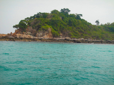 旅游业 旅行 夏天 地中海 岩石 海滩 风景 海岸线 美丽的