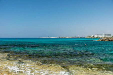 透明的 自然 季节 旅游业 泻湖 天空 塞浦路斯 放松 日光浴