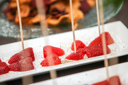 美味的 草莓 糕点 桌子 水果 特写镜头 浆果 开胃酒 食物