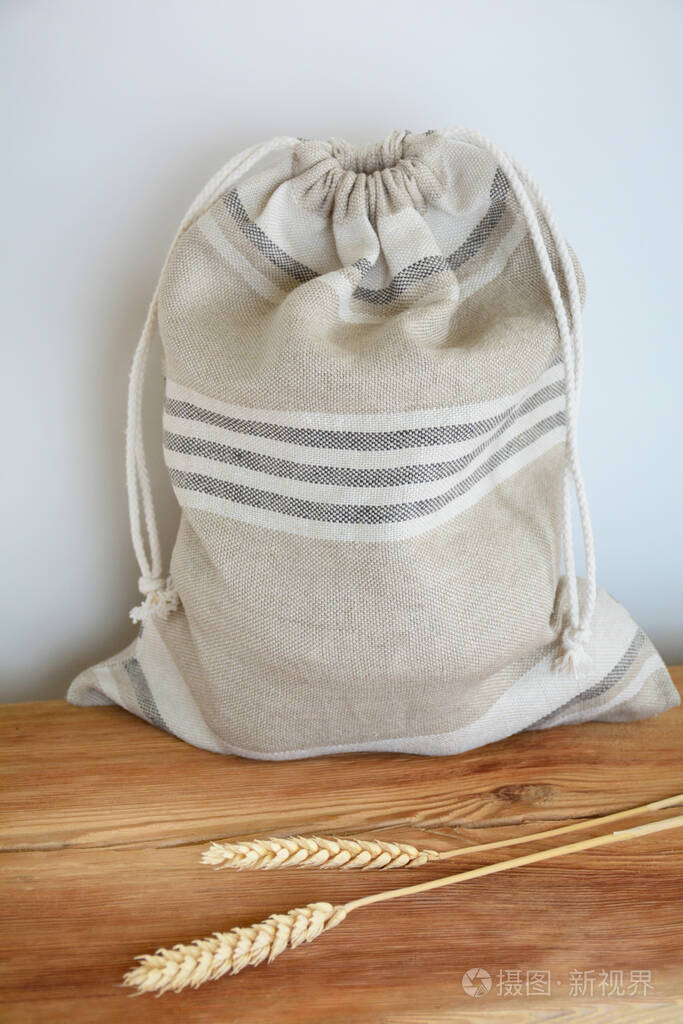 可重复使用的零废物亚麻制品袋特写镜头