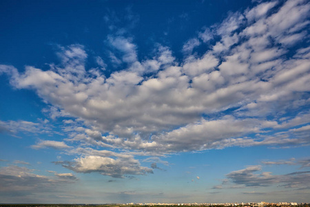 浅色城市背景图片