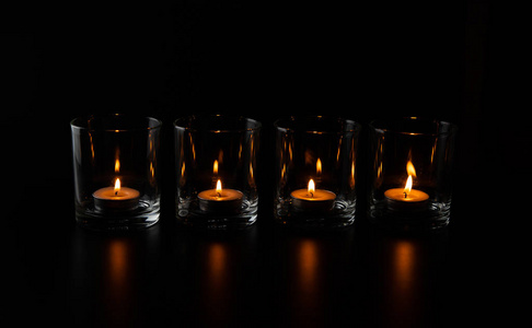 烛光 生活 燃烧 冥想 浪漫的 发光 芳香疗法 温暖的 演播室