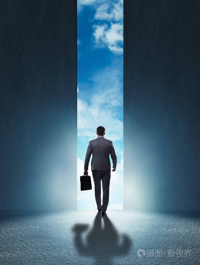 商人朝着他的雄心壮志前进