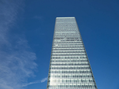 方形的摩天大楼图片