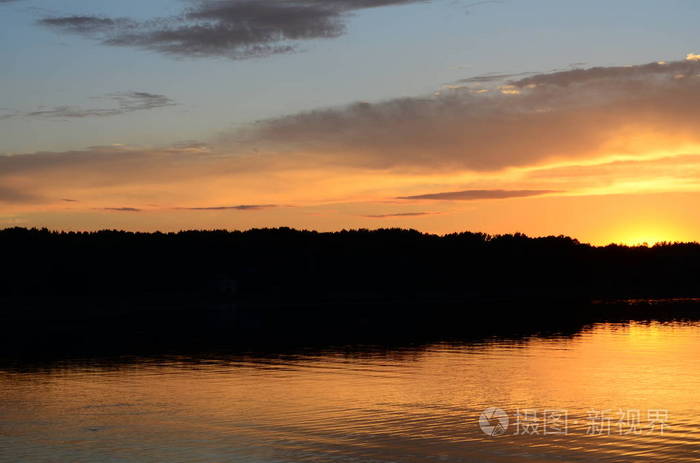 4928*3264px无水印下载免费10次/天下载小样发票合同问题/举报黄昏傍