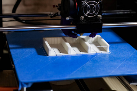在三维打印机上打印的过程