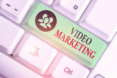 文字文字视频营销。将视频营销的概念整合到商业活动中。