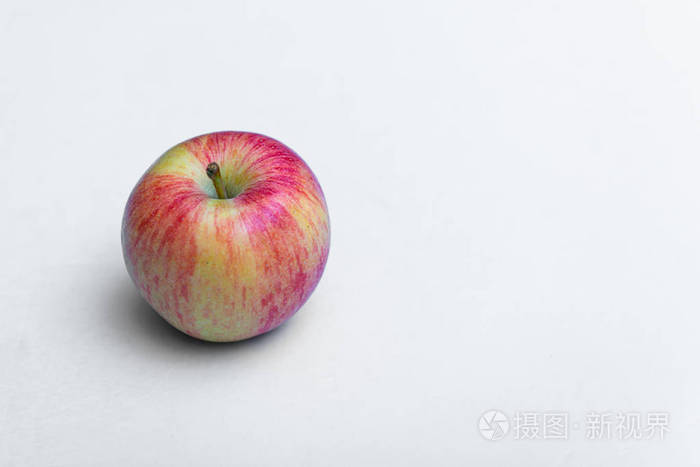 白底鲜苹果