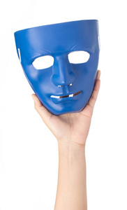 白色背景上隔离的手持蓝色面具