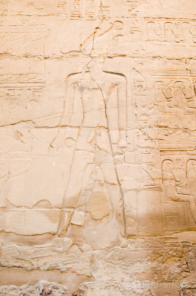 卢克索卡纳克神庙的壁画