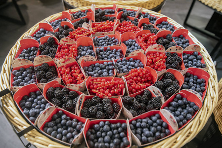 草莓 甜点 收集 果汁 食物 特写镜头 蔓越莓 越橘 美味的