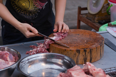 晚餐 厨房 食物 烧烤 牛肉 柠檬 肉片 胡椒粉 迷迭香