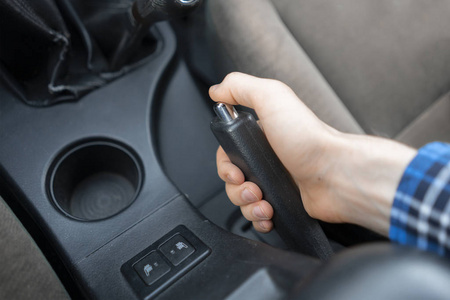 发动机 控制 安全 按钮 杠杆 手册 司机 停车 特写镜头