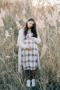 女孩 新的 白种人 自然 夏天 落下 放松 芦苇 生活 母亲