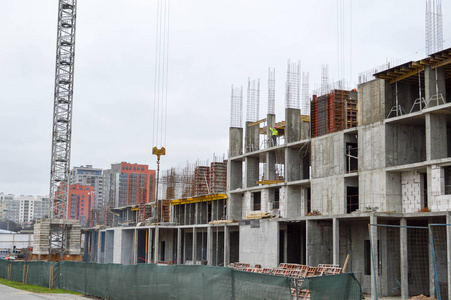 新型现代水泥混凝土石板整体框架砌块的施工与维修工艺某工业建筑工地