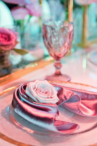 勺子 桌面 聚会 瓷器 服务 卡片 粉红色 花束 婚礼 椅子