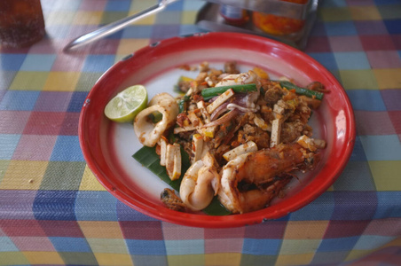 衬垫 泰语 盘子 蔬菜 餐厅 亚洲 热的 食物 烹饪 油炸