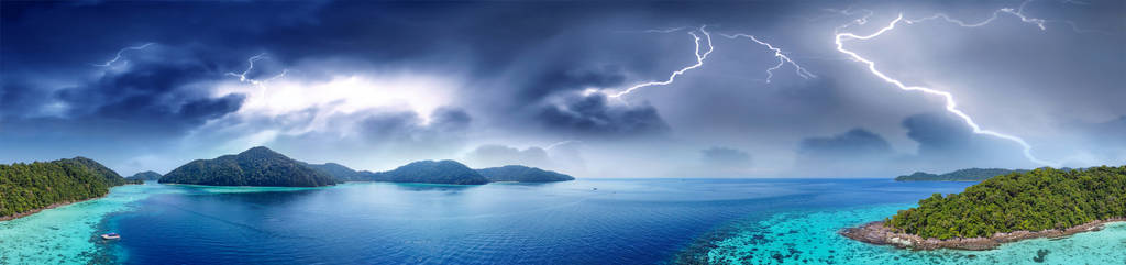 夏天 太阳 假日 暴风雨 海岸线 假期 海滩 天气 海湾