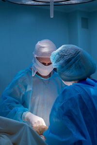 外科手术 男人 专业人士 白种人 制服 护士 医院 工作人员