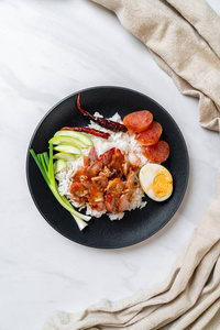 美味的 油炸 脆的 食物 餐厅 蔬菜 甜的 黄瓜 烹饪 鸡蛋