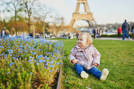 植物 行走 法国 春天 森林 运动鞋 蹒跚学步的孩子 巴黎