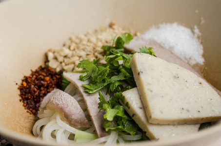 筷子 蔬菜 热的 街道 配方 牛肉 午餐 泰语 美味的 食物