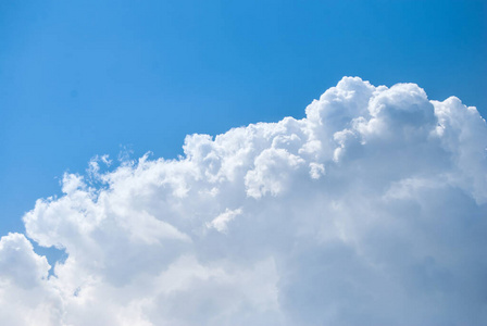 高的 自然 天空 天际线 空气 美丽的 场景 环境 天堂