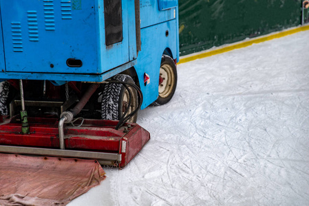 汽车 溜冰场 清洁剂 打扫 复制空间 寒冷的 运动 滑冰