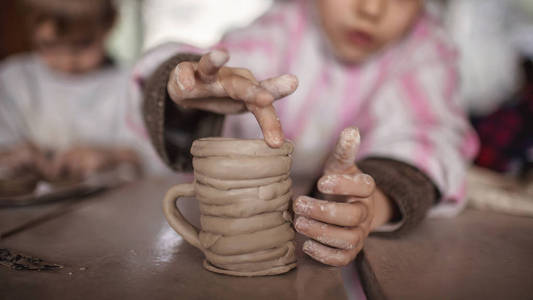 手工艺品 陶工 团队合作 创造力 形式 工艺 陶瓷 学校