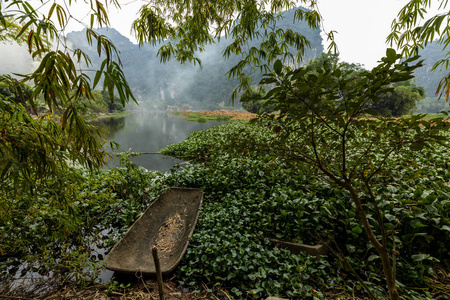 夏天 公园 岩石 森林 旅行 美丽的 天空 瓷器 小山 自然