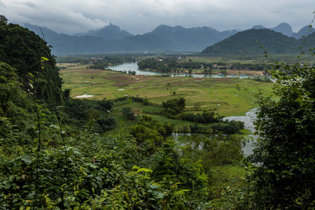 山谷 丘陵 越南 小山 洞穴 风景 天空 海岸 夏天 全景图