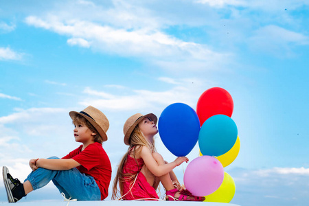 无忧无虑多彩图片