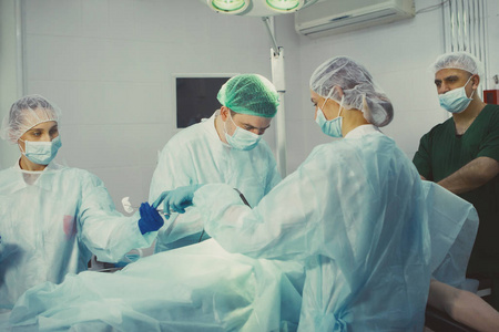外科医生 助理 临床 团队 护士 工具 房间 操作 面具