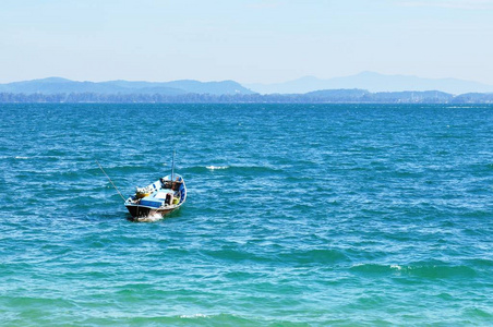 娱乐 海岸 波浪 海洋 海滩 男人 天空 假期 旅游业 假日