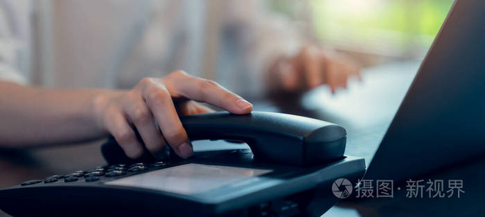 顾客 呼叫 电话 抓住 网站 谈话 办公室 紧急情况 连接