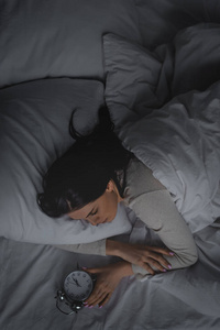 唤醒 女人 焦虑 不眠 在室内 复古的 困难 白种人 失眠症