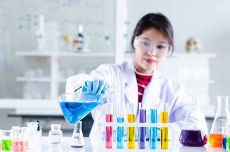 化学 技术员 生物技术 化学家 医院 女人 科学家 职业