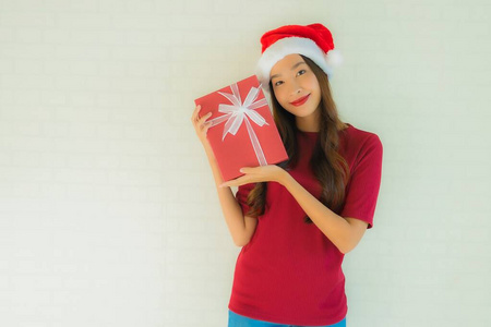 新的 可爱的 女人 圣诞节 冬天 亚洲 庆祝 假日 礼物
