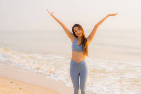 慢跑者 适合 夏天 海滩 健康 行动 训练 健身 女孩 运动服