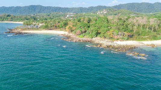 旅游业 兰塔 岩石 海洋 海滨 泰国 波动 海岸 假日 闲暇