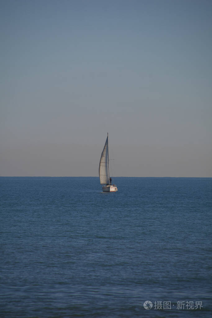 海的 成功 日落 帆船 比赛 孤独的 和平 颜色 奢侈 旅行