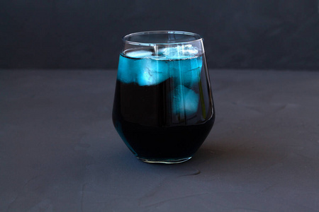 食物 聚会 酒吧 透明的 液体 庆祝 饮料 葡萄酒 白兰地