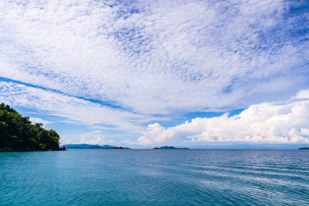 海景 夏天 海洋 海湾 反射 云景 风景 天气 假期 美丽的