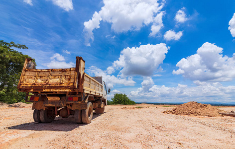 天空 行业 污垢 地球 卡车 工作 建筑 建设 建造 挖掘机
