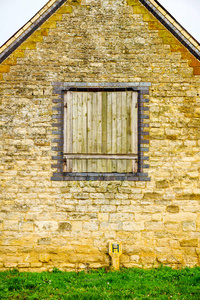 英国英国石墙建筑质感的老窗