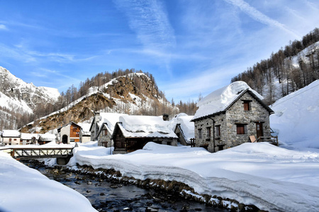 寒冷的 滑雪 欧洲 旅行 冬天 风景 自然 季节 天空 阿尔卑斯山