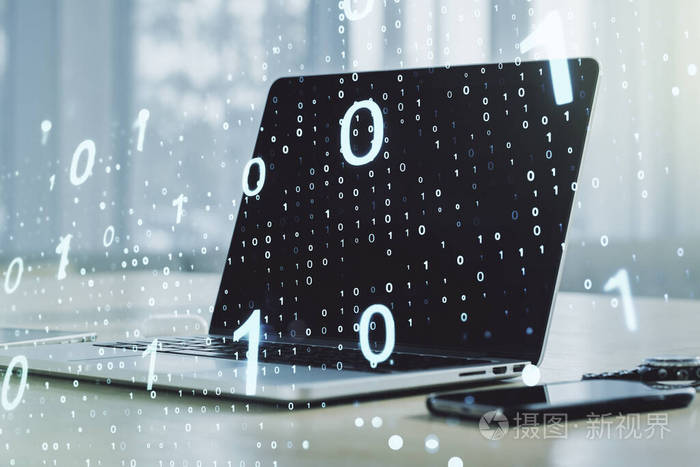 创造性抽象二进制码全息图在笔记本电脑背景上的双重曝光数据库和编程